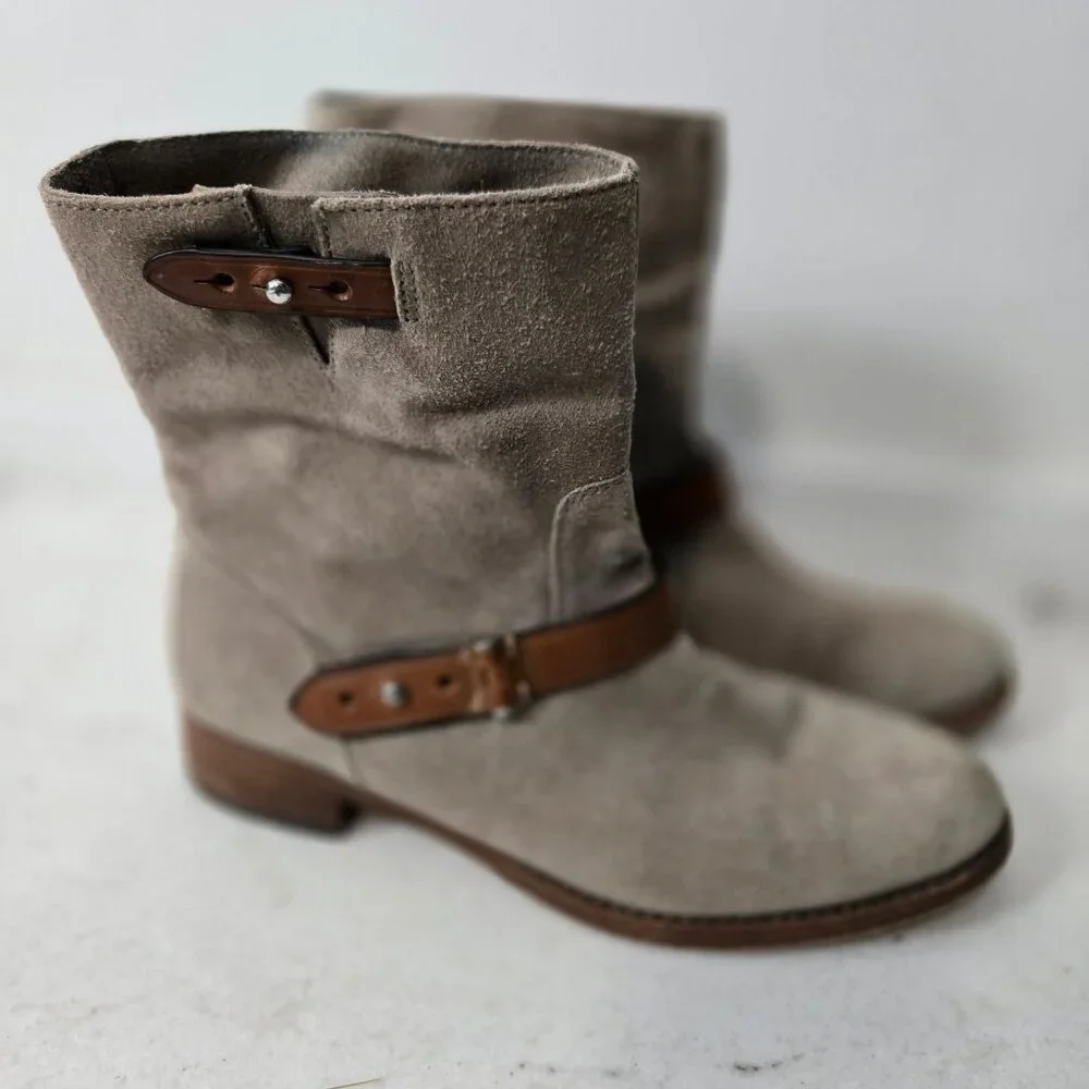 COACH Size 7.5 Amy Leather Taupe Low Stacked Heel Western Moto Boots Women's